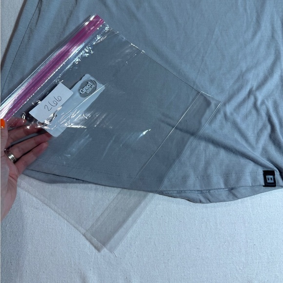 Under Armour Boys Size Small Gray Camouflage Men's T-Shirt - Picture 2 of 8